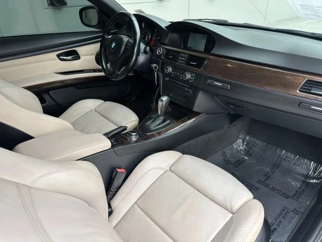 2011 BMW E93 335i Convertible - Image 14 of 21