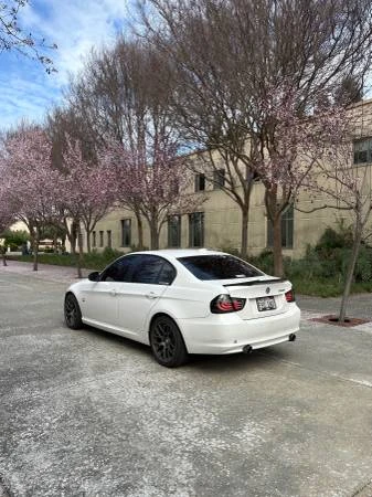 2011 BMW 3 Series - Image 6 of 11