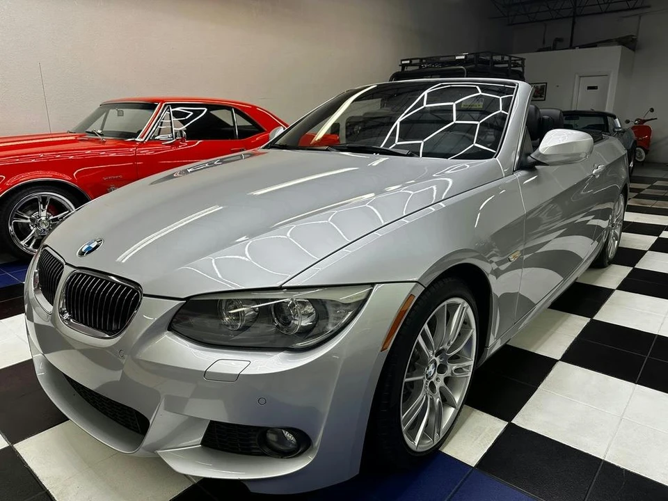 2011 BMW E90 335i Sedan - Image 8 of 31