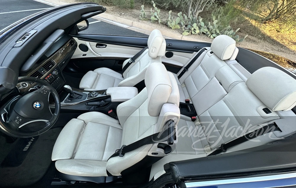2011 BMW E93 335i Convertible - Image 21 of 22