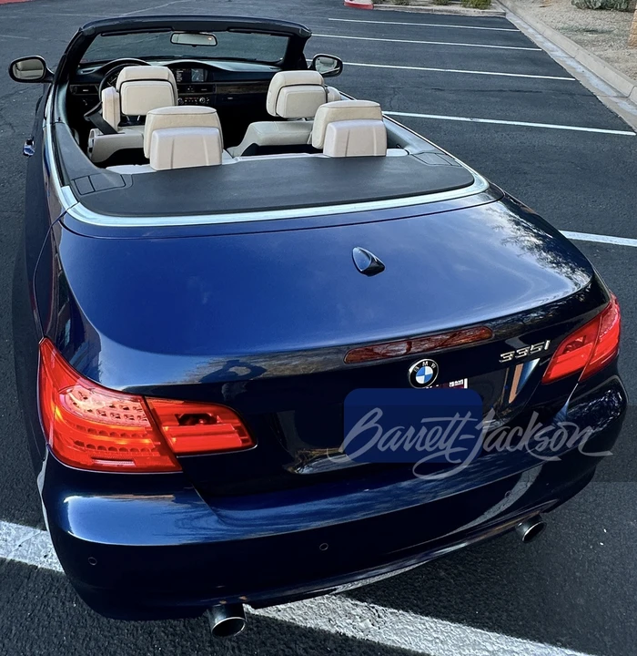 2011 BMW E93 335i Convertible - Image 11 of 22