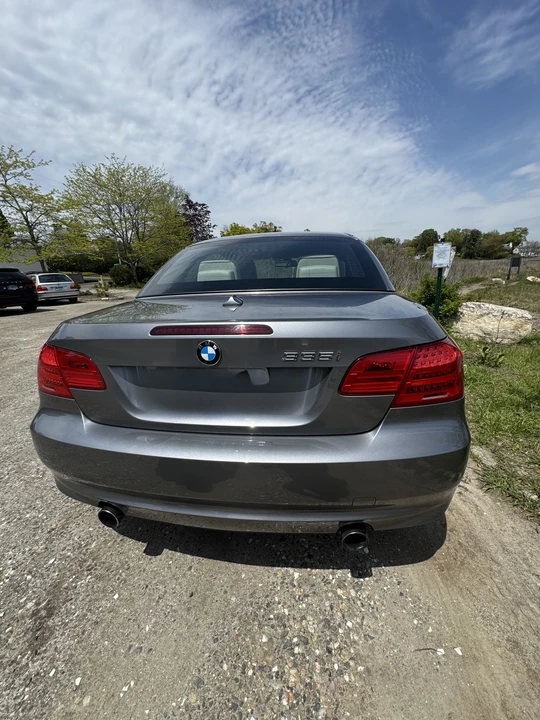 2011 BMW E93 335i Convertible - Image 3 of 6