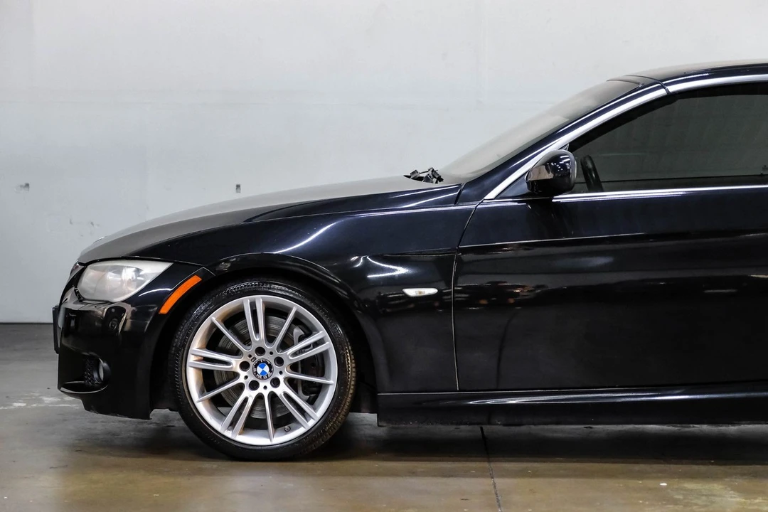 2011 BMW E93 335i Convertible - Image 20 of 21
