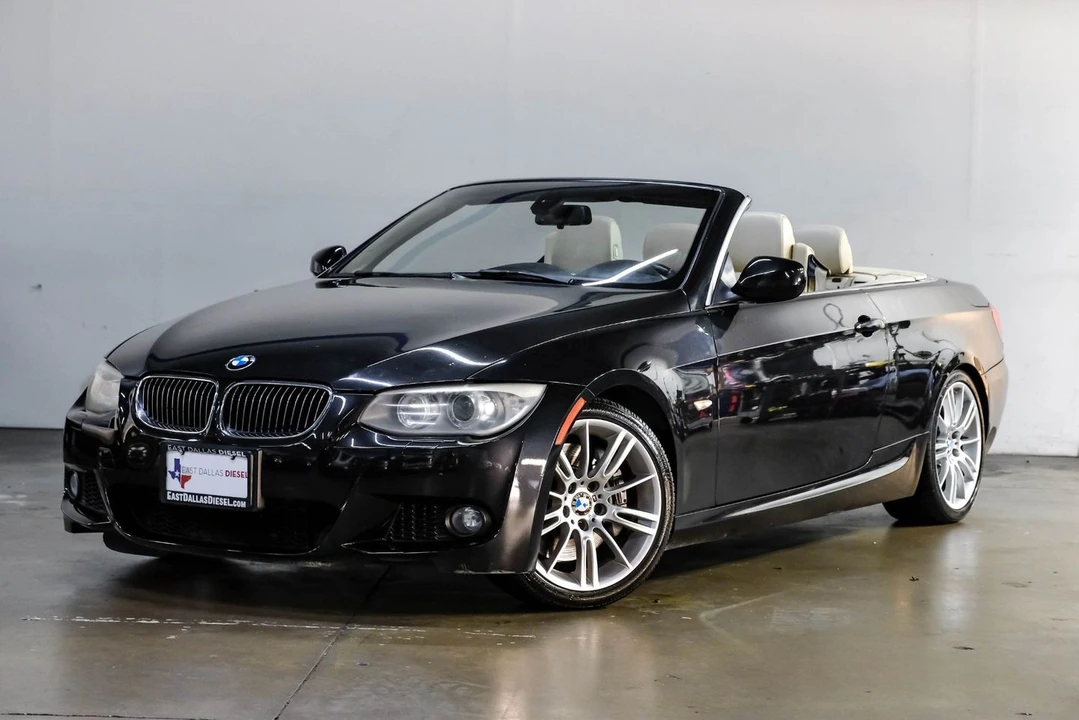 2011 BMW E93 335i Convertible - Image 7 of 12
