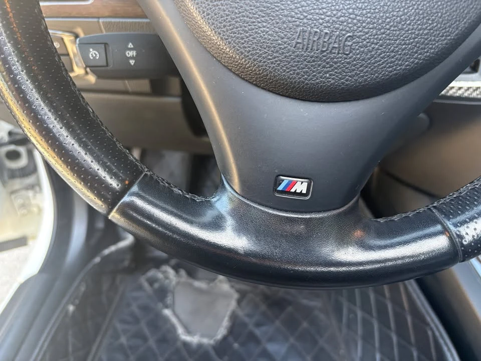 2011 BMW E93 335i Convertible - Image 20 of 20