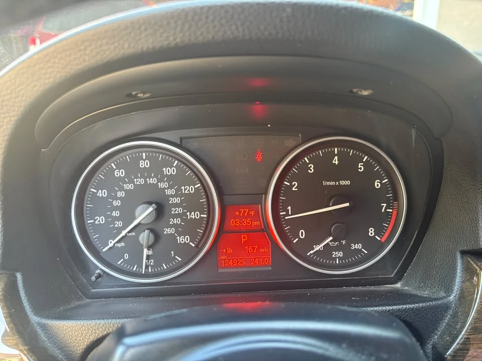 2011 BMW E93 335i Convertible - Image 13 of 20