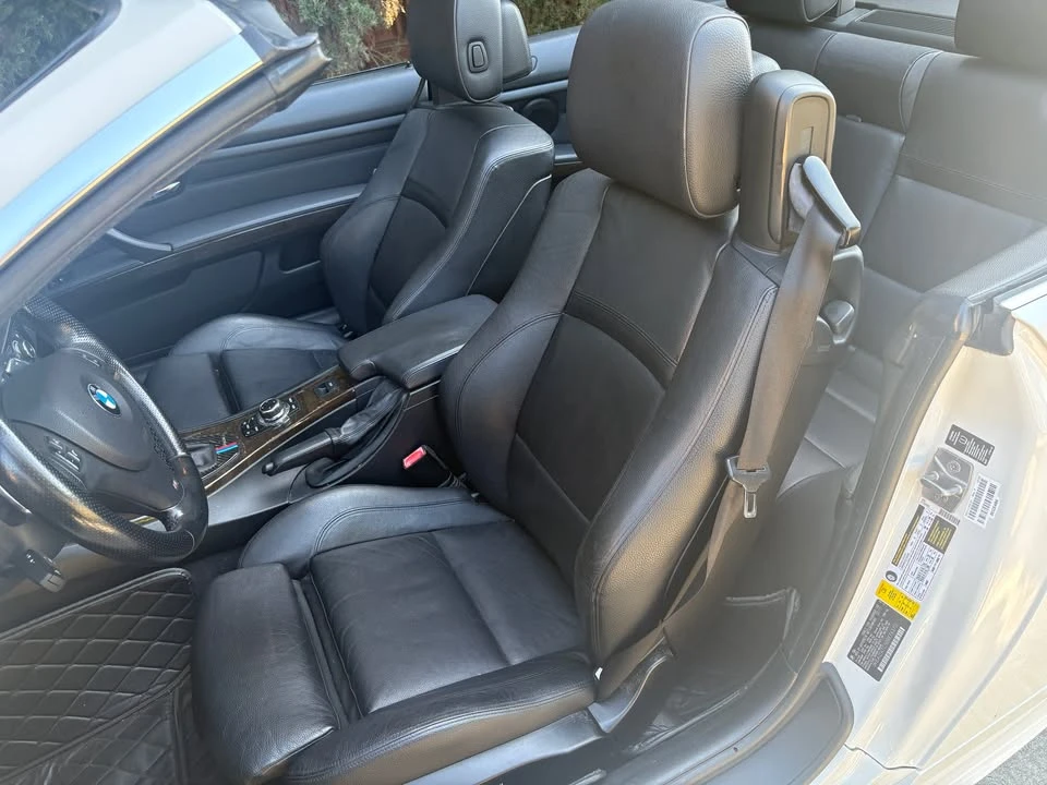 2011 BMW E93 335i Convertible - Image 15 of 20