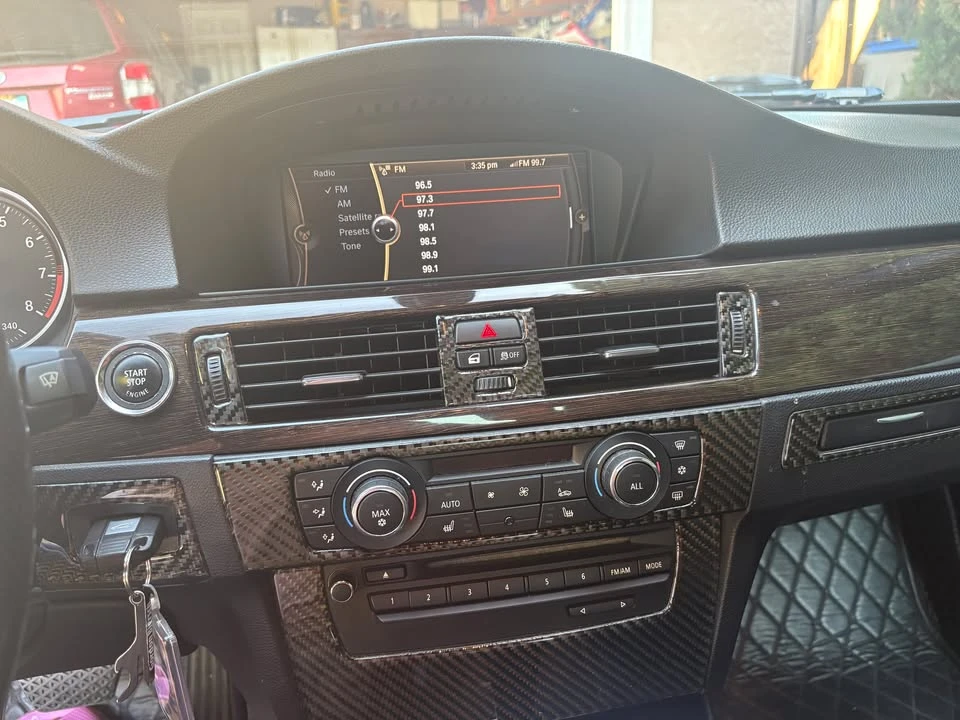 2011 BMW E93 335i Convertible - Image 14 of 20