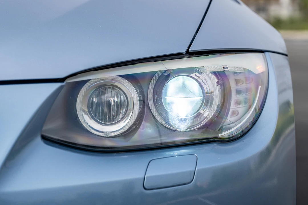 2011 BMW E93 335i Convertible - Image 20 of 31