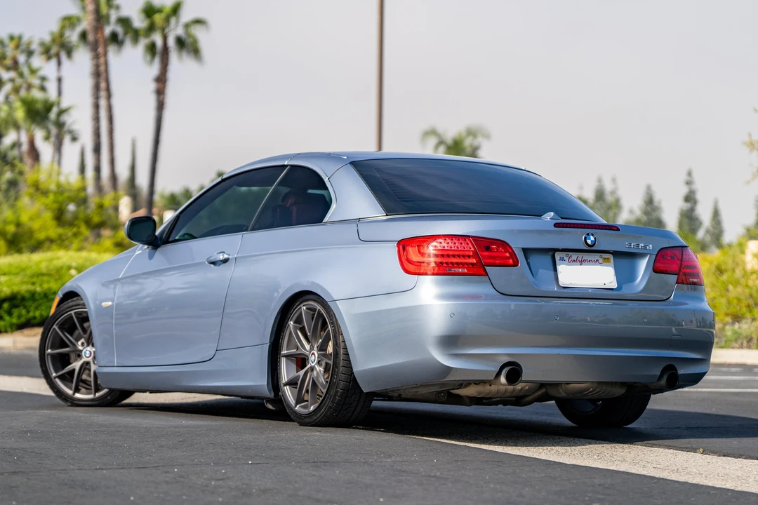 2011 BMW E93 335i Convertible - Image 12 of 31