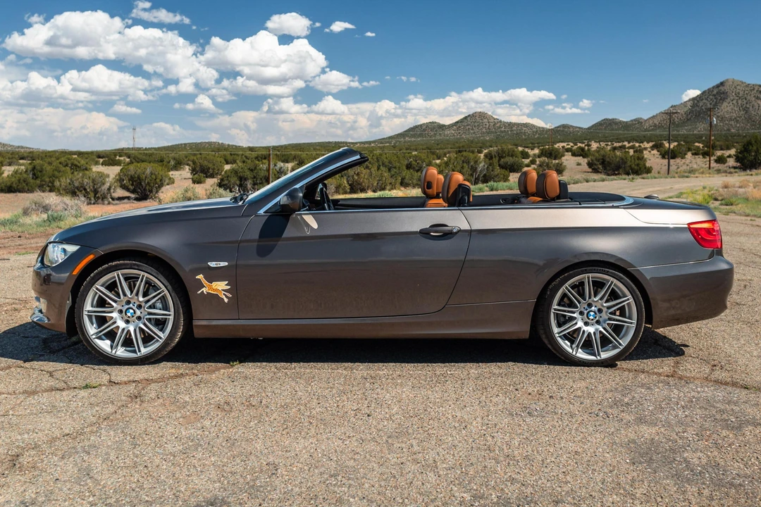 2011 BMW E93 335i Convertible - Image 3 of 31