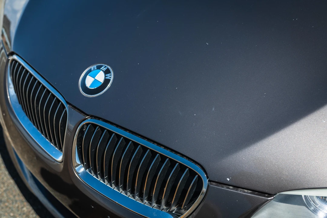 2011 BMW E93 335i Convertible - Image 24 of 31