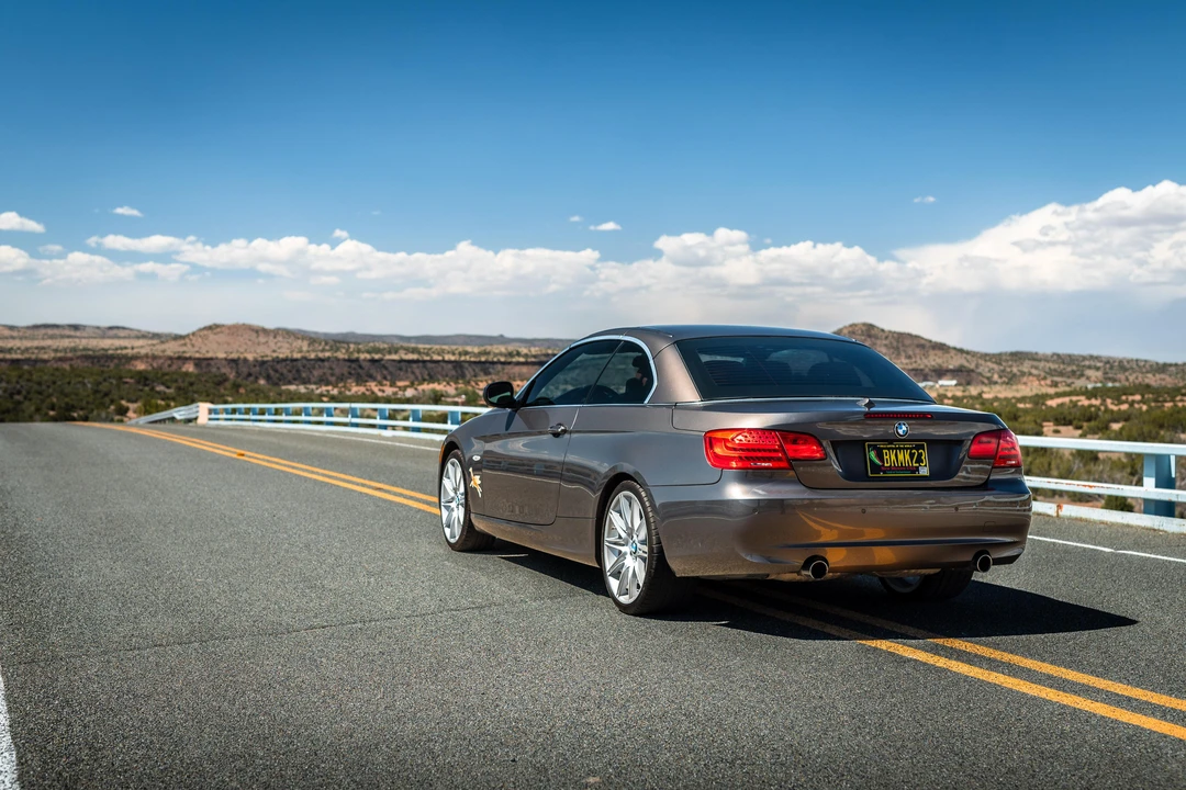 2011 BMW E93 335i Convertible - Image 12 of 31