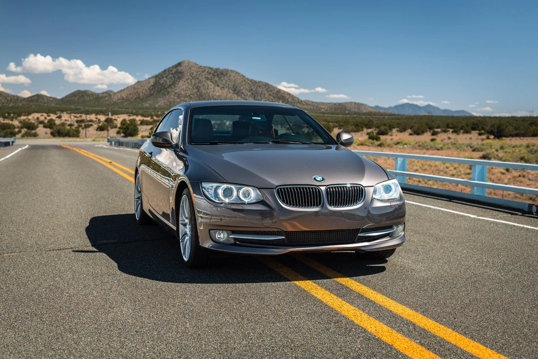 2011 BMW E93 335i Convertible - Image 18 of 31