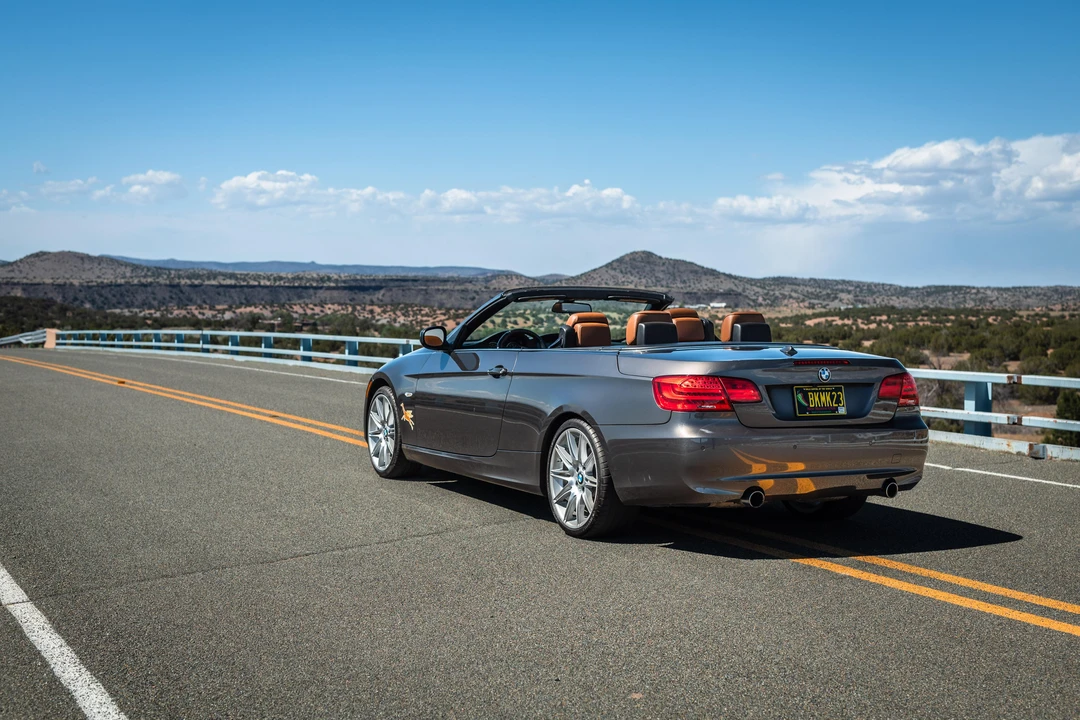 2011 BMW E93 335i Convertible - Image 6 of 31