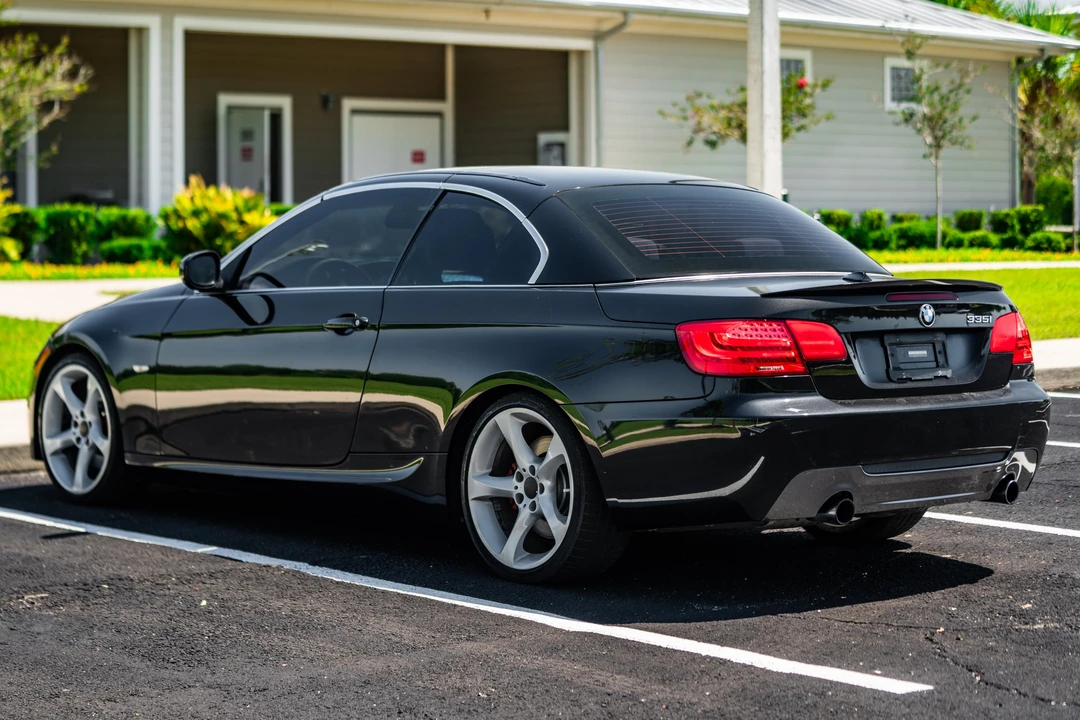2011 BMW E93 335i Convertible - Image 20 of 31