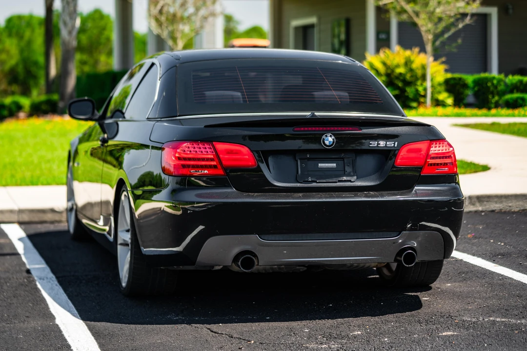 2011 BMW E93 335i Convertible - Image 24 of 31