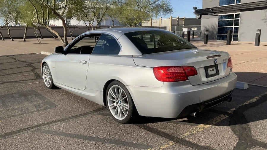2011 BMW E93 335i Convertible - Image 6 of 12
