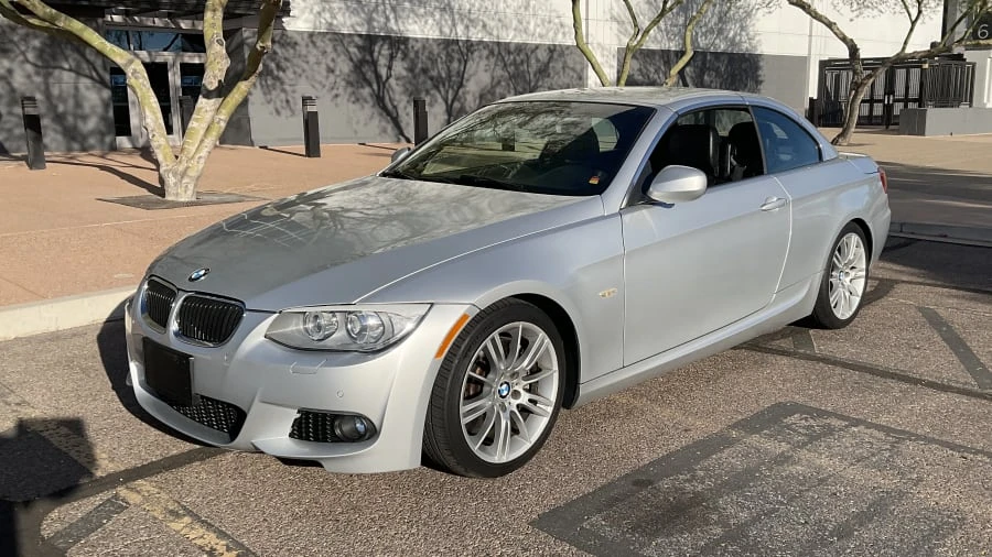 2011 BMW E93 335i Convertible - Image 4 of 11