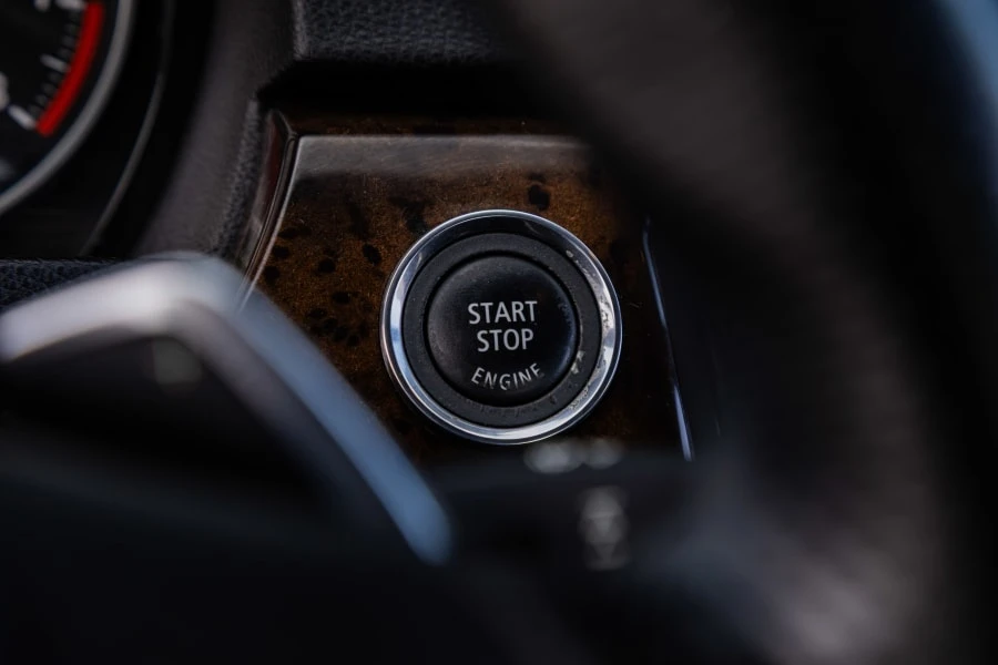 2011 BMW E93 335i Convertible - Image 14 of 30