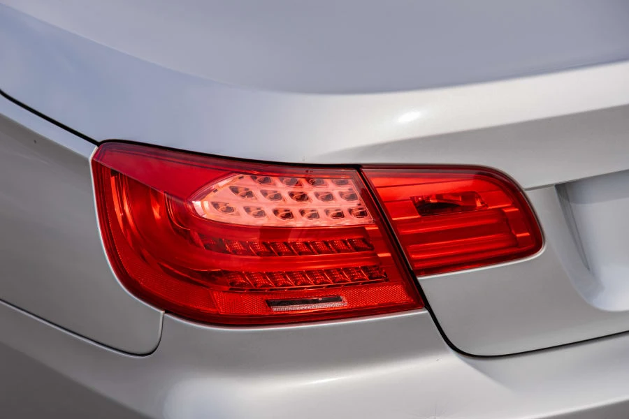 2011 BMW E93 335i Convertible - Image 7 of 30