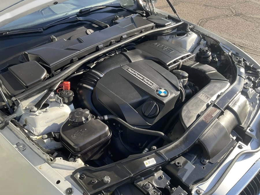 2011 BMW E93 335i Convertible - Image 12 of 12