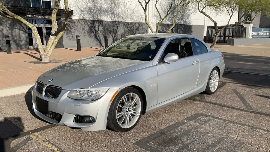 2011 BMW E93 335i Convertible - Image 4 of 12