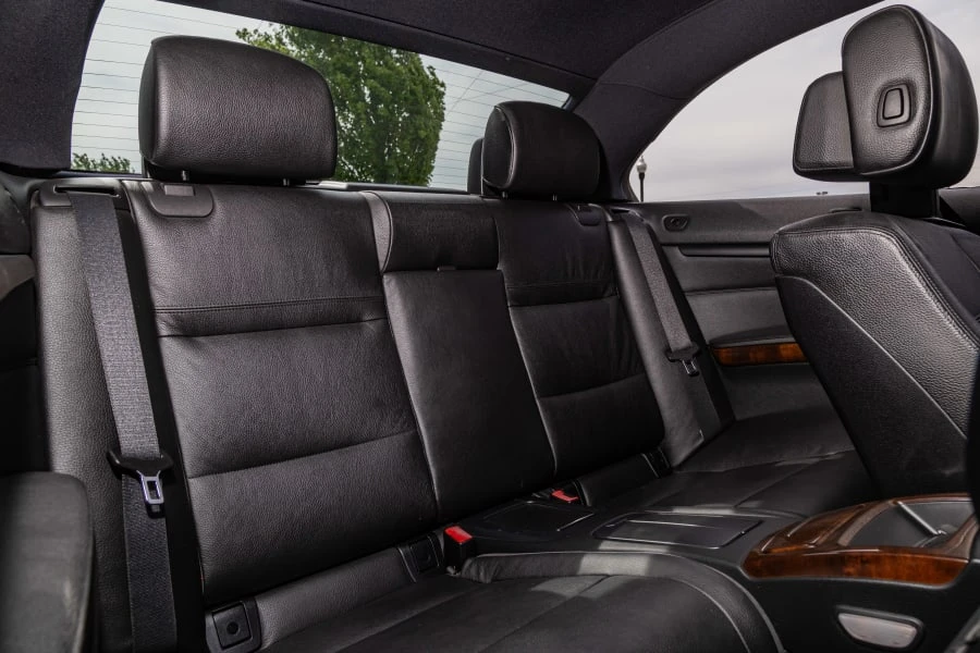 2011 BMW E93 335i Convertible - Image 25 of 30