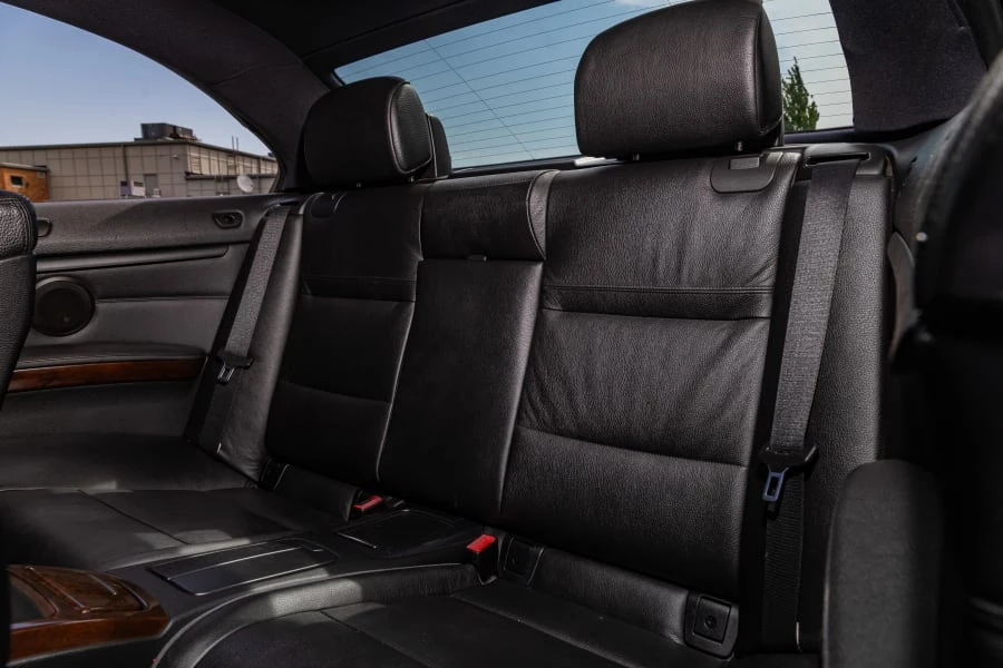 2011 BMW E93 335i Convertible - Image 26 of 30