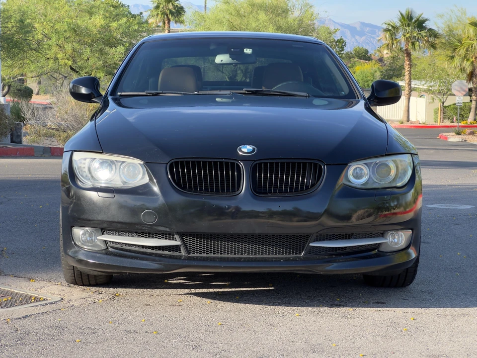 2011 BMW E93 335i Convertible - Image 19 of 31