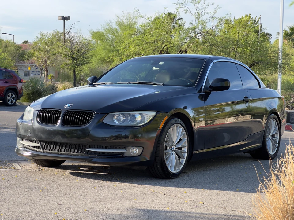 2011 BMW E93 335i Convertible - Image 20 of 31