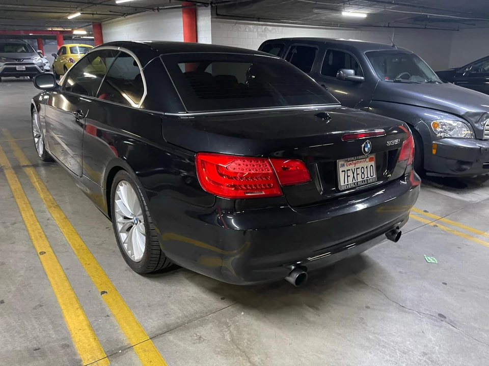 2011 BMW E93 335i Convertible - Image 27 of 31