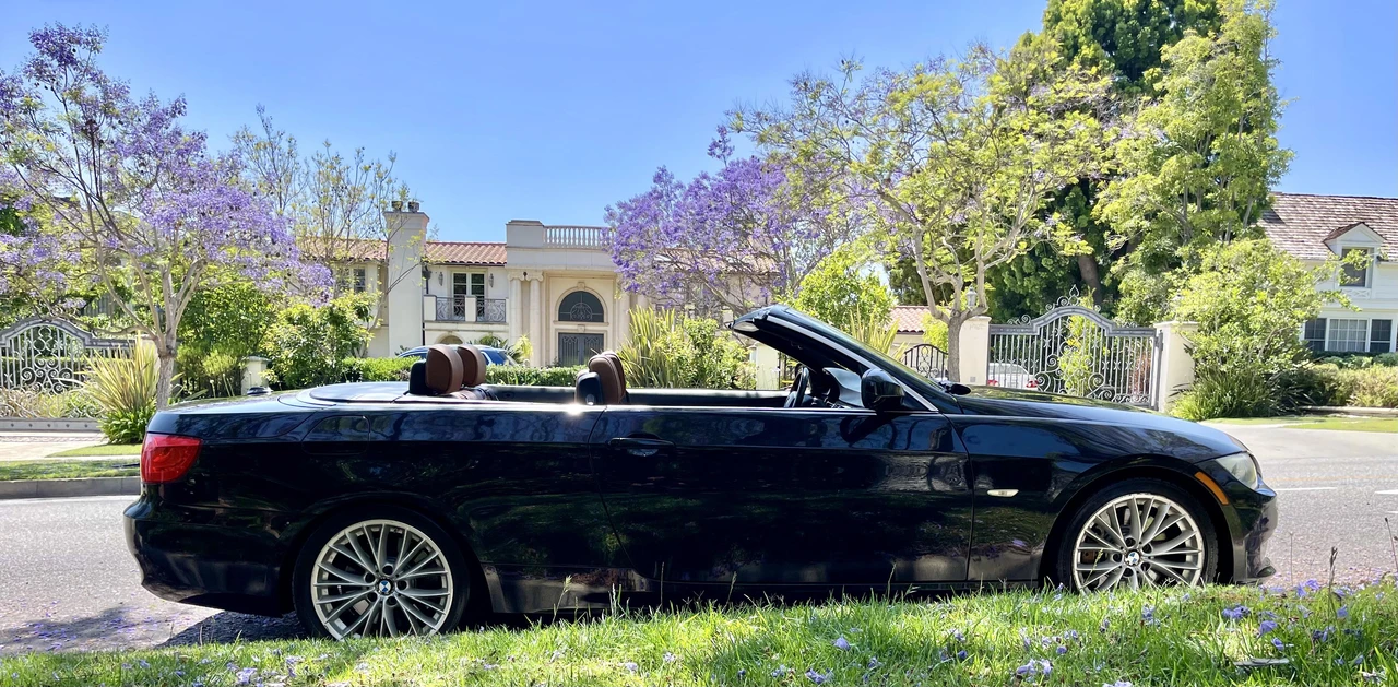 2011 BMW E93 335i Convertible - Image 14 of 31