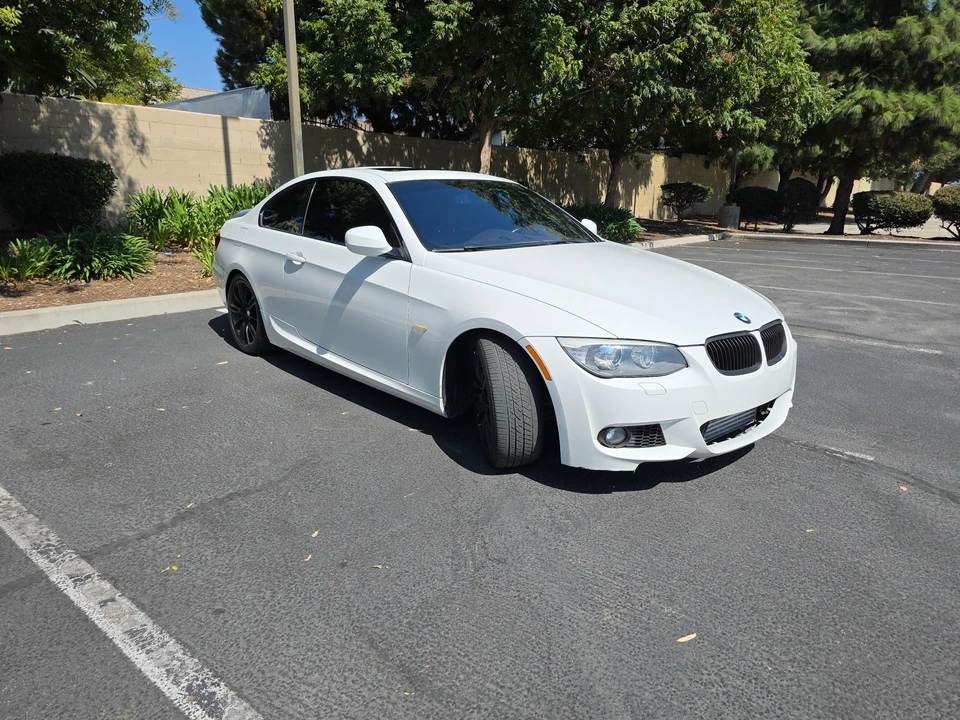 2011 BMW E92 335i Coupe - Image 10 of 31