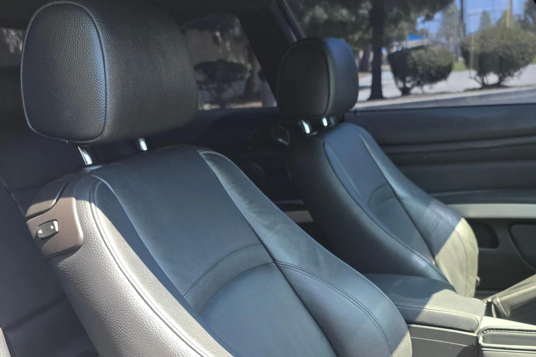 2011 BMW E92 335i Coupe - Image 19 of 31