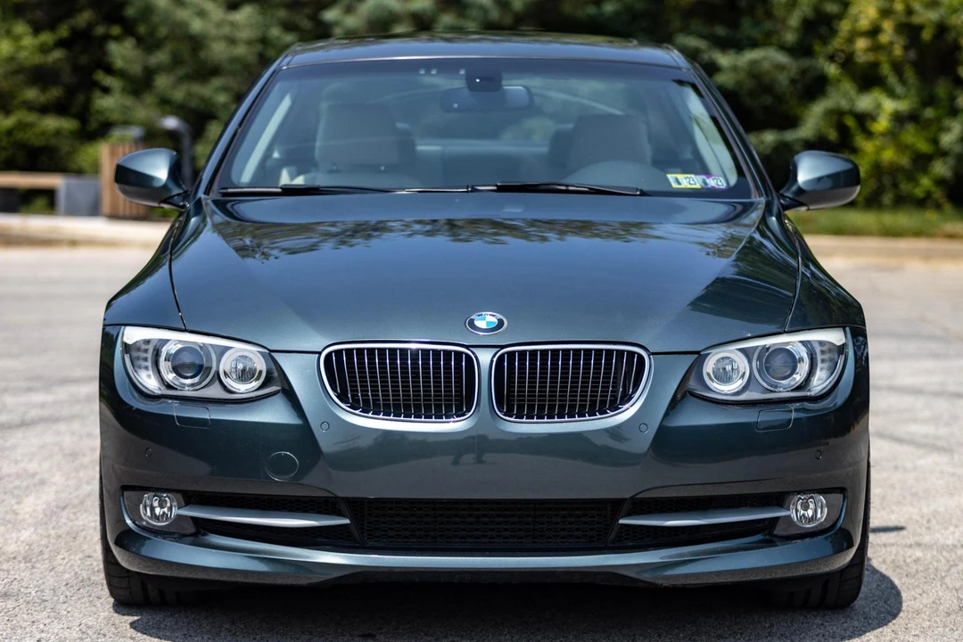 2011 BMW E92 335i Coupe - Image 2 of 31