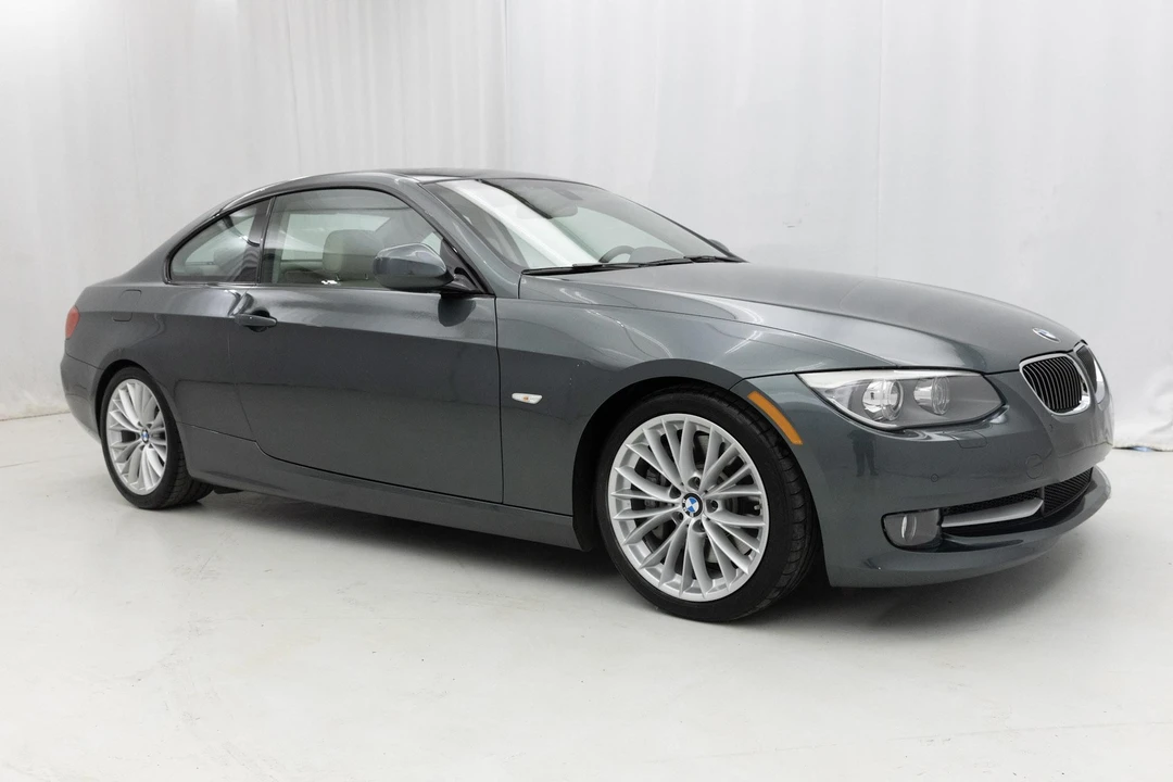 2011 BMW E92 335i Coupe - Image 16 of 31