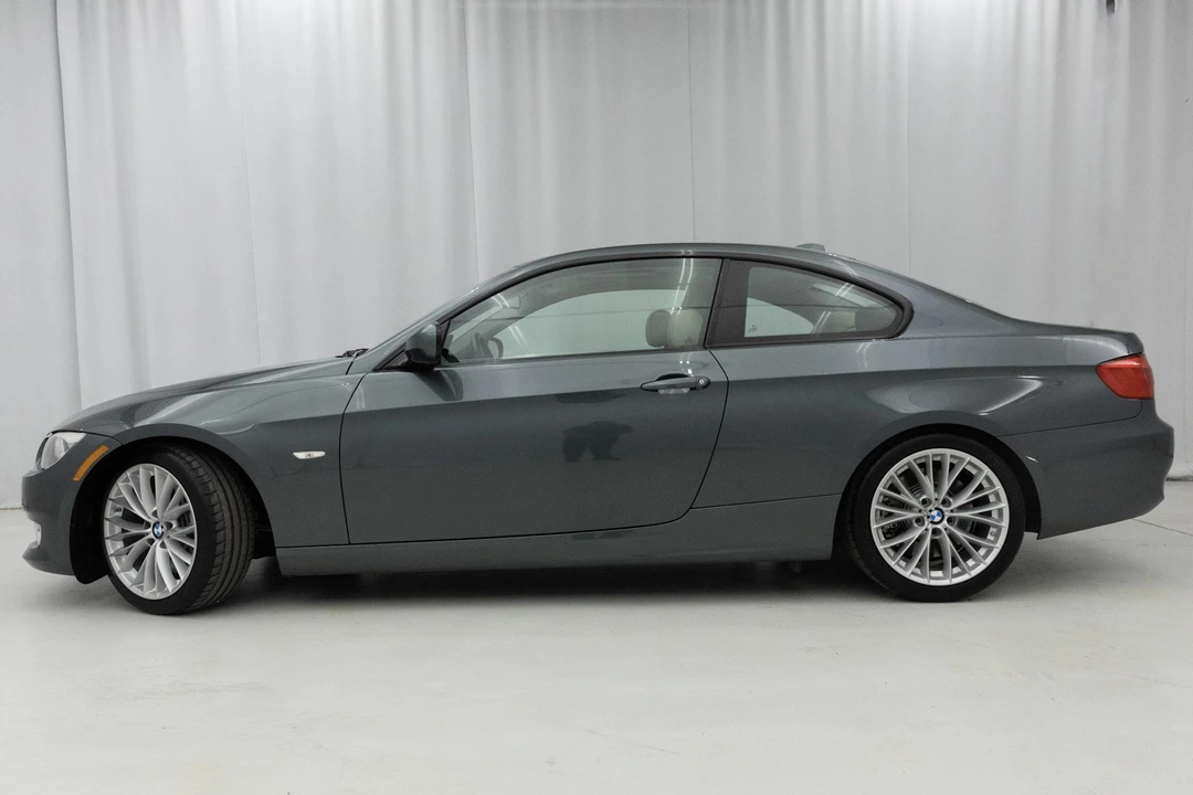 2011 BMW E92 335i Coupe - Image 9 of 31