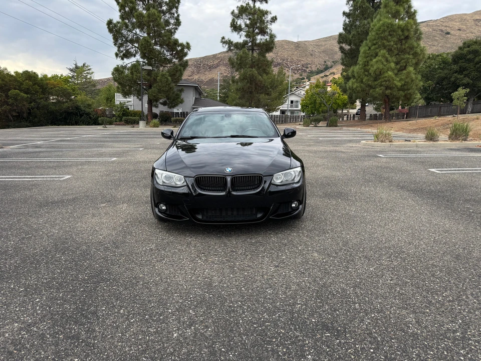 2011 BMW E92 335i Coupe - Image 9 of 31