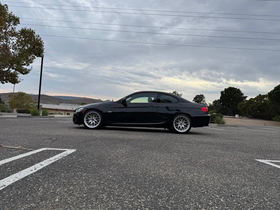 2011 BMW E92 335i Coupe - Image 17 of 31