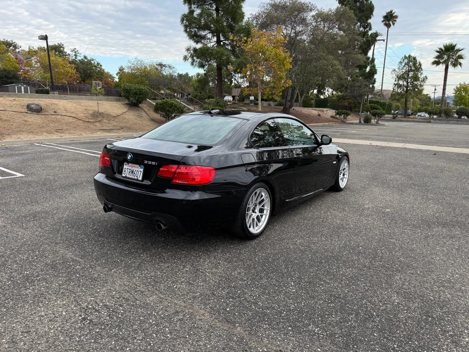 2011 BMW E92 335i Coupe - Image 24 of 31