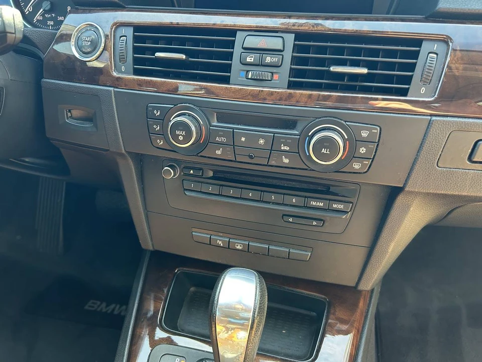 2011 BMW E92 335i Coupe - Image 14 of 20
