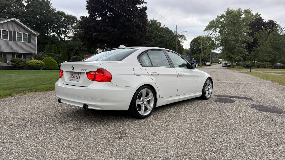 2011 BMW E90 335i Sedan - Image 6 of 20