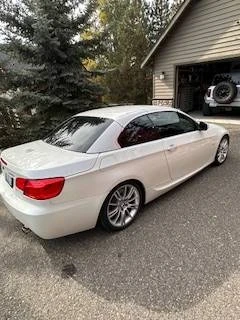 2011 BMW E93 335i Convertible - Image 6 of 17