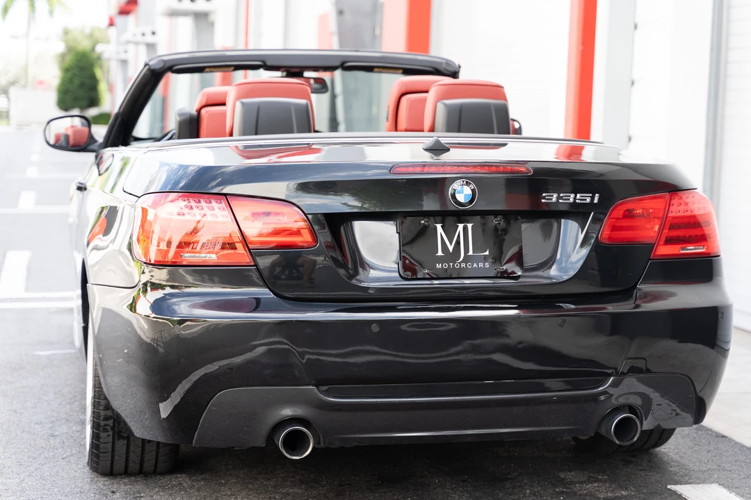 2011 BMW E93 335i Convertible - Image 22 of 31