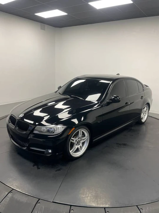 2011 BMW E90 335i Sedan - Image 4 of 16