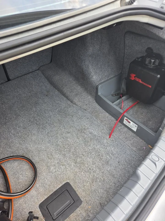 2011 BMW E90 335i Sedan - Image 4 of 9