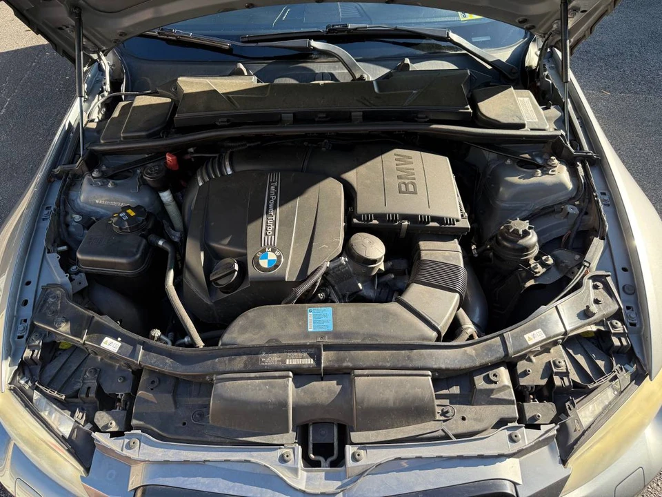 2011 BMW E92 335i Coupe - Image 16 of 20