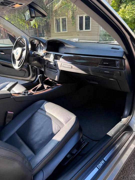 2011 BMW E92 335i Coupe - Image 9 of 20