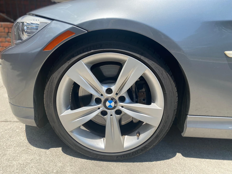 2011 BMW E90 335i Sedan - Image 23 of 31